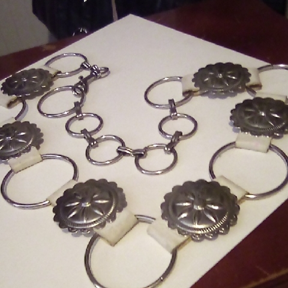 Vintage Belt From 1978. ToFloral Motif  Silver Hardware.